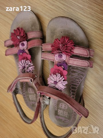 Кожени сандали Clarks, 30ти номер, снимка 6 - Детски сандали и чехли - 37363803