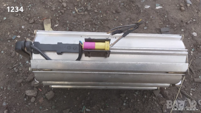 Еърбег пасажерски Фолксваген Голф 4 1.9TDi, снимка 2 - Части - 51238213