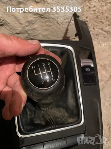 Скоростен лост ауди audi A3 A4 B8 A5 A6 Q5 Q7 топка с маншон, снимка 3 - Части - 50435359