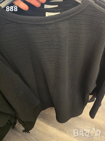 дамска блузи, снимка 2 - Блузи с дълъг ръкав и пуловери - 52572670