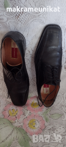Продавам мъжки обувки черна естествена кожа номер 46, стелка 30 см, като нови, марка, снимка 1 - Ежедневни обувки - 42753467