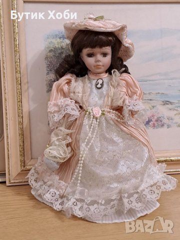 Колекционерска порцеланова кукла, снимка 2 - Колекции - 38762714