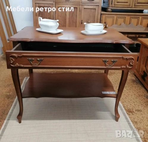Антична дървена маса в  класически стил вдъхновен от епохата на '' Луи XV'. , снимка 4 - Маси - 53466145