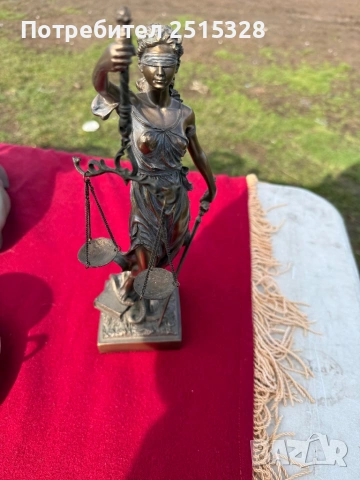 статуетка Темида на фирмата Веронезе