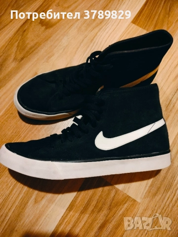 Оригинални Найк 37, 5 номер обувани три пъти, никакви забележки 