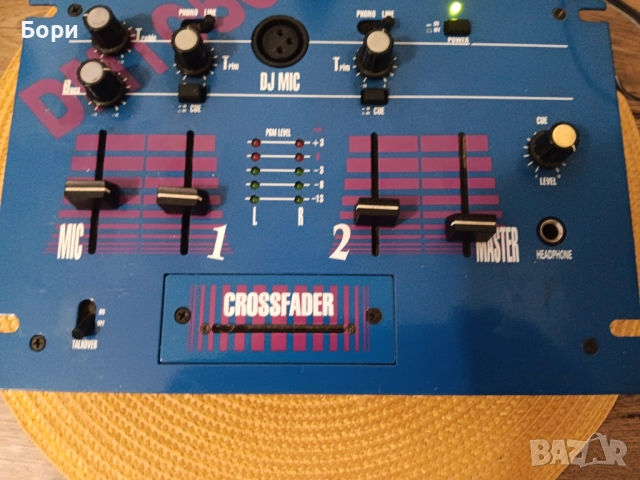 Phonic DM 1050 мишпулт/миксер, снимка 4 - Ресийвъри, усилватели, смесителни пултове - 51880041