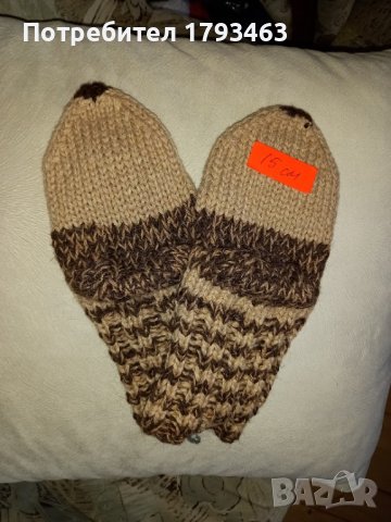 Ръчно плетени детски чорапи от вълна, снимка 2 - Чорапи - 38754782