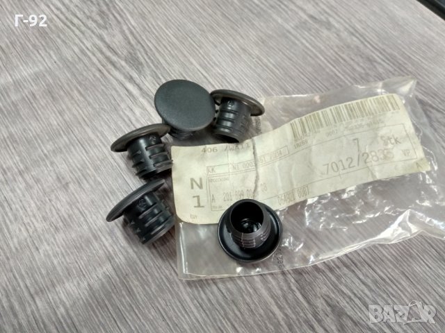 A2018990008**NEU**MERCEDES-BENZ**ТАПА КРИК , снимка 2 - Части - 32728565