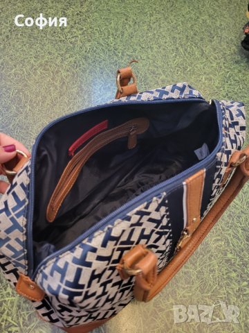 Оригинална чанта Tommy Hilfiger, снимка 8 - Чанти - 44106439