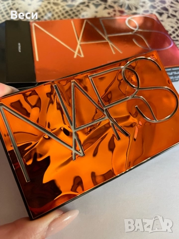 Палитра Nars, снимка 4 - Козметика за лице - 51821406