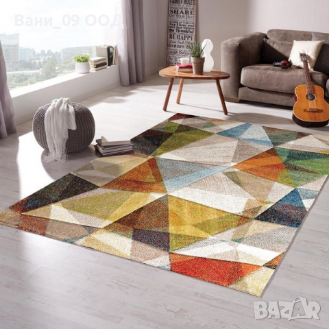 Шарен килим в ярки цветове, снимка 2 - Килими - 36495225
