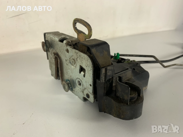 Предна лява брава вътрешна дръжка Ленд Ровър Фрилендър Land Rover Freekander 