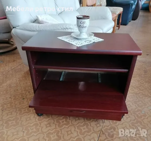 Шкаф за телевизор с колелца, подвижен рафт и чекмедже. Може да се използва и като библиотека., снимка 6 - Шкафове - 49726216