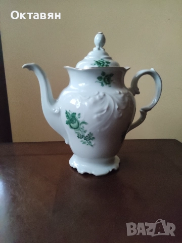 Порцеланов сервиз за чай/кафе, снимка 7 - Сервизи - 52770612