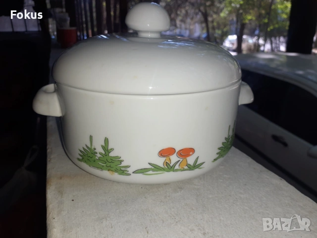 Стар малък детски супник - български порцелан