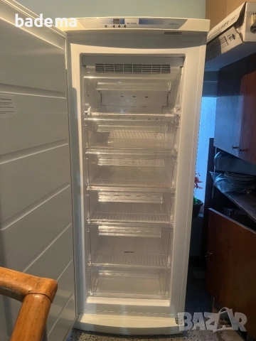 Фризер Привилег но Фрост 165/65/65см, снимка 2 - Фризери - 52557370