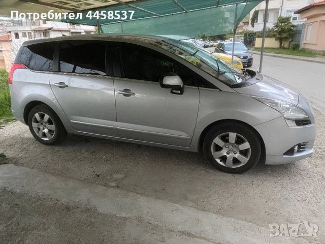 Peugeot 5008 1.6 HDI, снимка 6 - Автомобили и джипове - 52430368
