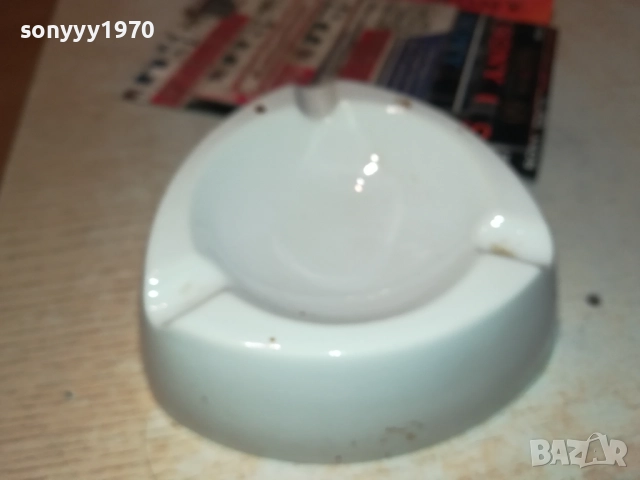 ПЕПЕЛНИК-ПОРЦЕЛАН 12Х4СМ 0111252017, снимка 2 - Колекции - 52258405