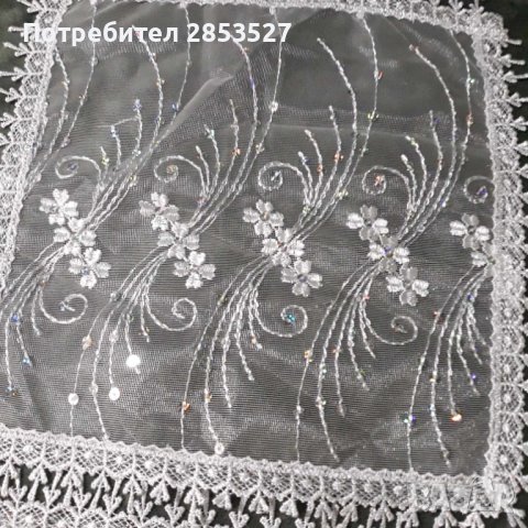Комплект Бродирани Карета, снимка 6 - Покривки за маси - 43660811