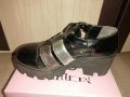 Дамски обувки на платформа, снимка 1 - Дамски ежедневни обувки - 32855715