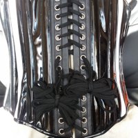 Лачен корсет под бюста в черно и бяло Busk с метални банели, снимка 6 - Корсети, бюстиета, топове - 35025136