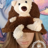 Уникална Дизайнерска Шапка Teddy Bear в Шоколадово Кафяв Цвят КОД 2323, снимка 4 - Шапки - 34850204