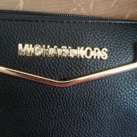 Дамска чанта на Michael Kors, снимка 2 - Чанти - 37503786