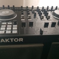 Traktor Kontrol S4 MK2, снимка 7 - Ресийвъри, усилватели, смесителни пултове - 38566081