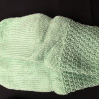 Ръчно плетени чорапи, снимка 4 - Антикварни и старинни предмети - 38086942