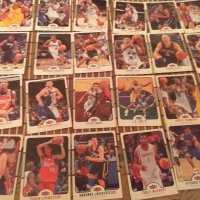 NBA FLEER  Картички на баскетболисти, снимка 1 - Колекции - 27909716