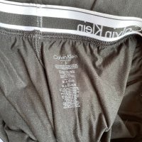 Оригинален клин Calvin Klein, снимка 2 - Клинове - 32735559