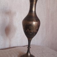 Месингова ваза , снимка 1 - Антикварни и старинни предмети - 26749784