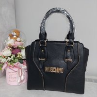 Moschino луксозна дамска чанта код 203, снимка 2 - Чанти - 39400762