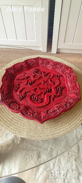 Декоративна винтидж чиния с опция стенно закачване, снимка 1