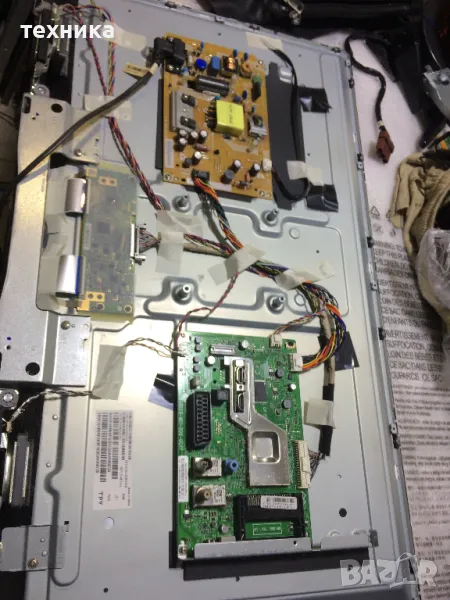 Philips 32PFS4132-части, снимка 1