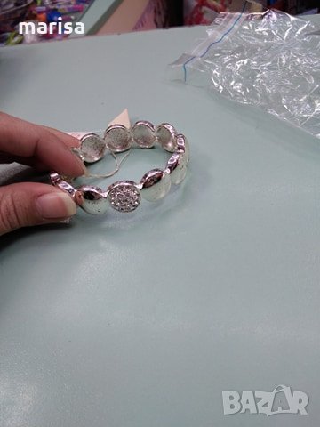 Страхотна дамска гривна с родиево покритие, снимка 1