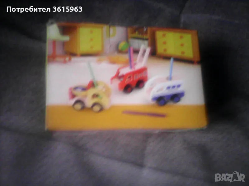 Дървен полицейски автобус, снимка 1