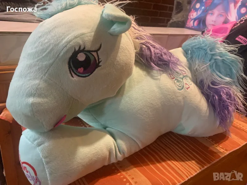 Конче плюшено, снимка 1