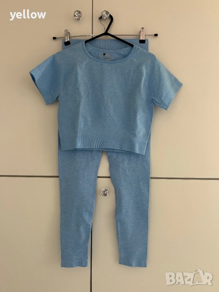 Спортен комплект две части , снимка 1