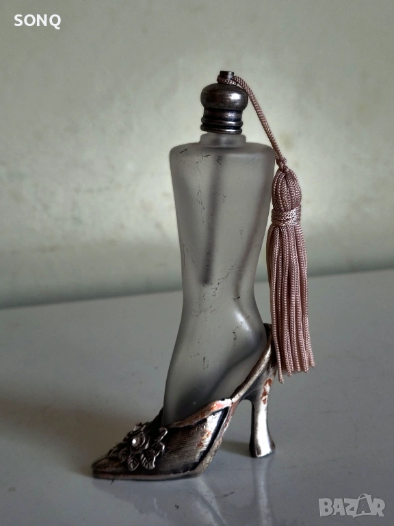 Рядко Колекционерско Шише За Парфюм, снимка 1