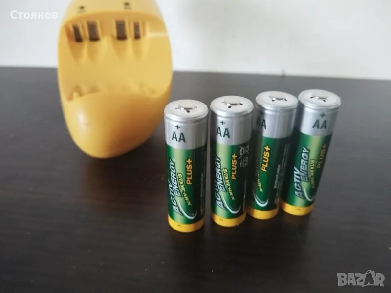 Зарядно VARTA + 4 ACTIV ENERGY® BATTERY AA MIGNON HRL6 2500mAh NiMH, снимка 1