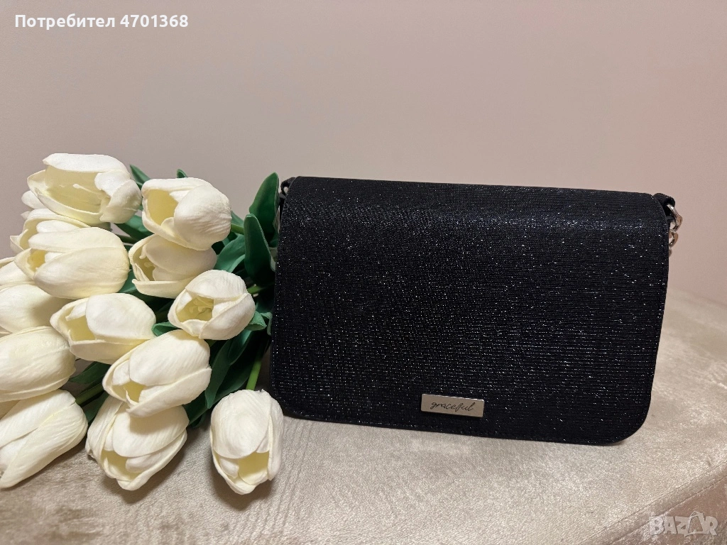 Черна чантичка с блясък, снимка 1