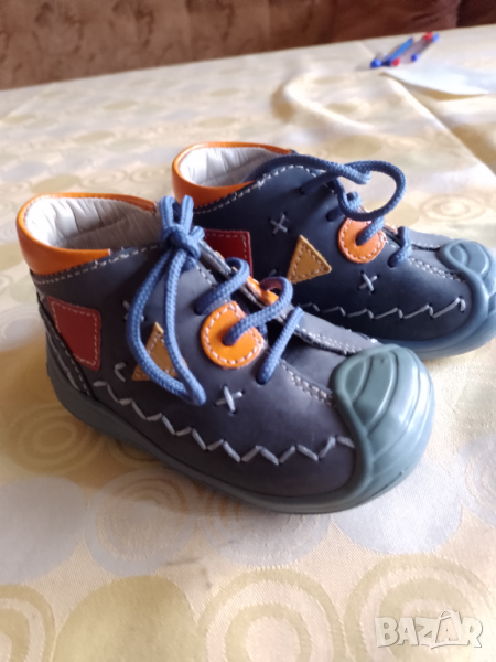 Обувки за бебе Chicco,№18EU, снимка 1