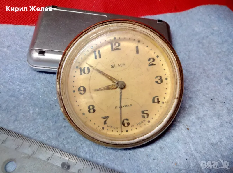 SLAVA 11 JEWELS MADE in USSR Стар КОЛЕКЦИОНЕРСКИ РУСКИ МЕХАНИЧЕН БУДИЛНИК СЛАВА 44033, снимка 1