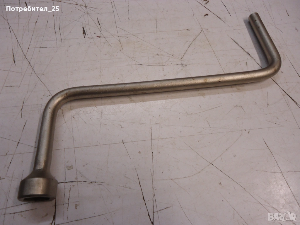 Ключ за гуми - BMW, снимка 1