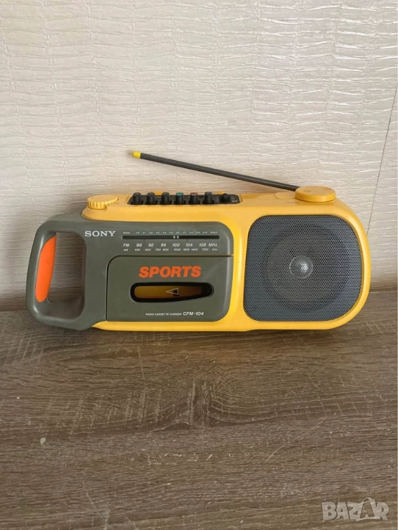	Sony CFM-104 Sports Radio Cassette Player, снимка 1