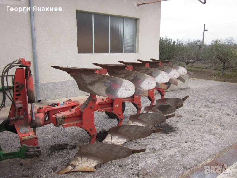 Плуг  обръщателен , снимка 1