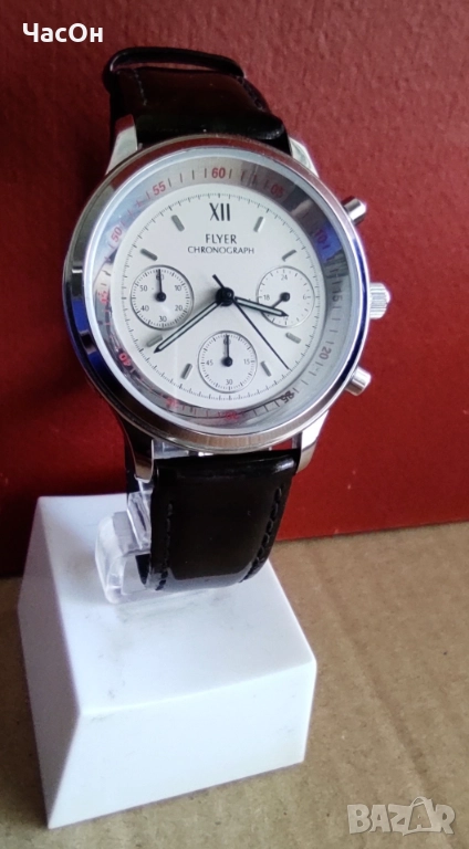 Eлегантен хронограф FLYER, снимка 1