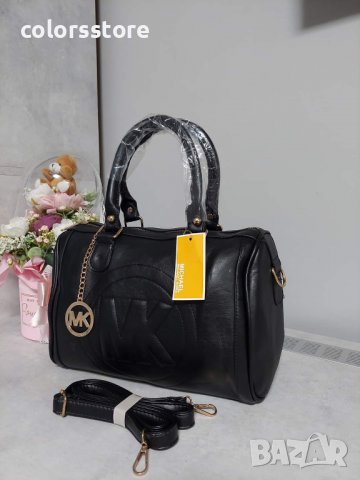 Черна чанта Michael Kors код SG262, снимка 2 - Чанти - 39401319