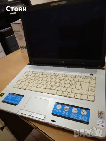 Лаптоп SONY VAYO PCG-7H2M, снимка 2 - Лаптопи за дома - 49914048